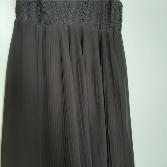 H&M Mama Maternity Baby Doll Empire Floral Lace Pleated Plisse Dress Black Sz M - Picture 8 of 14